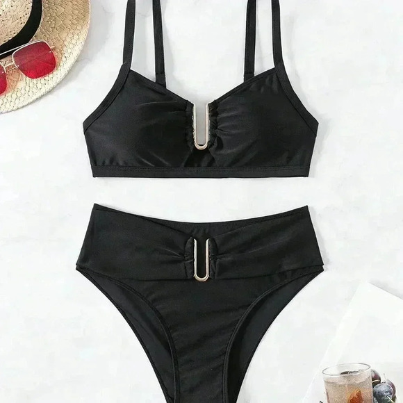 Black Women's Beach Two-Piece Bikini Set - Picture 3 of 8